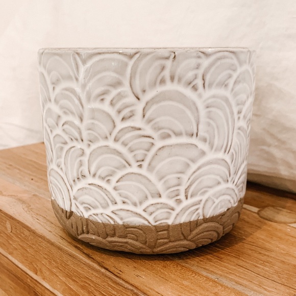 Other - [DONATED] Adorable Small Ceramic Flower Pot